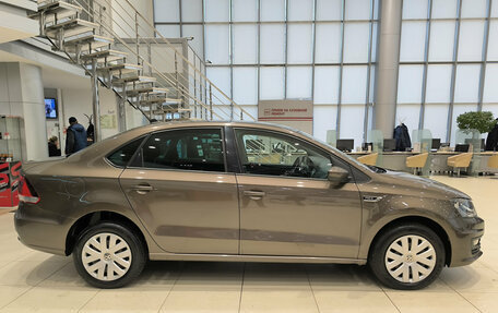 Volkswagen Polo VI (EU Market), 2018 год, 880 000 рублей, 4 фотография