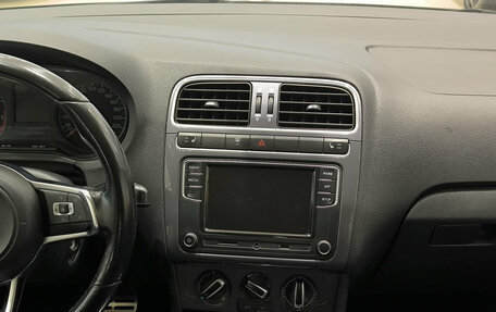 Volkswagen Polo VI (EU Market), 2018 год, 880 000 рублей, 15 фотография