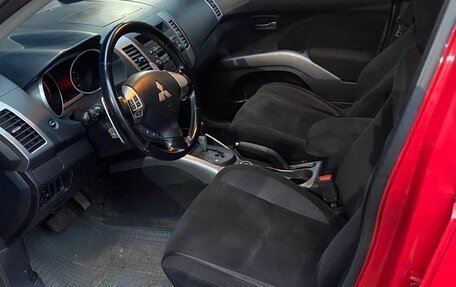 Mitsubishi Outlander III рестайлинг 3, 2007 год, 960 000 рублей, 7 фотография