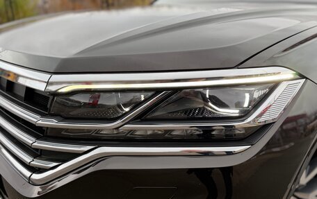 Volkswagen Touareg III, 2019 год, 4 850 000 рублей, 4 фотография