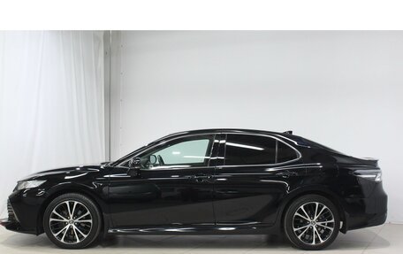 Toyota Camry, 2020 год, 2 950 000 рублей, 4 фотография