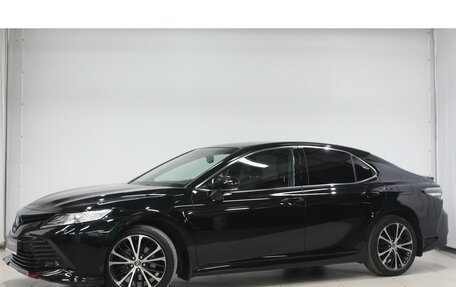 Toyota Camry, 2020 год, 2 950 000 рублей, 3 фотография