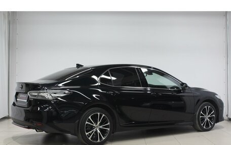 Toyota Camry, 2020 год, 2 950 000 рублей, 7 фотография