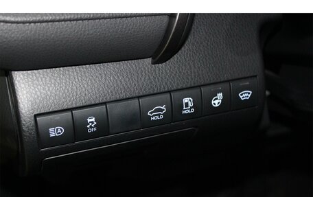 Toyota Camry, 2020 год, 2 950 000 рублей, 23 фотография