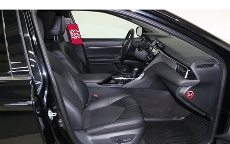 Toyota Camry, 2020 год, 2 950 000 рублей, 15 фотография