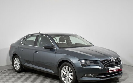 Skoda Superb III рестайлинг, 2018 год, 1 670 000 рублей, 3 фотография