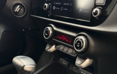 KIA Rio IV, 2021 год, 1 799 000 рублей, 2 фотография