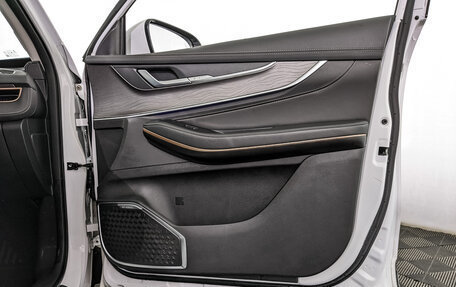 CheryExeed LX, 2022 год, 1 300 000 рублей, 24 фотография