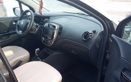 Renault Kaptur I рестайлинг, 2020 год, 1 560 000 рублей, 6 фотография