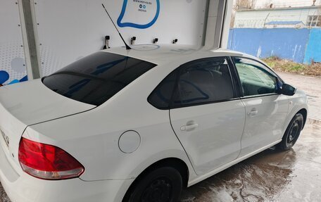 Volkswagen Polo VI (EU Market), 2010 год, 450 000 рублей, 3 фотография