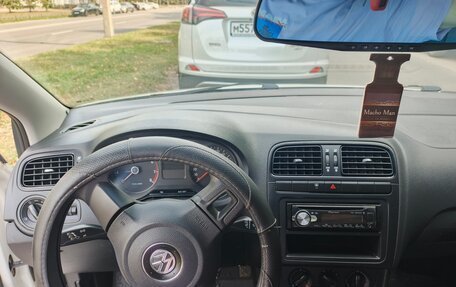 Volkswagen Polo VI (EU Market), 2010 год, 450 000 рублей, 11 фотография