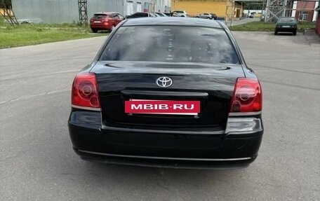 Toyota Avensis III рестайлинг, 2004 год, 650 000 рублей, 5 фотография