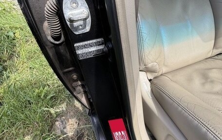 Toyota Avensis III рестайлинг, 2004 год, 650 000 рублей, 13 фотография