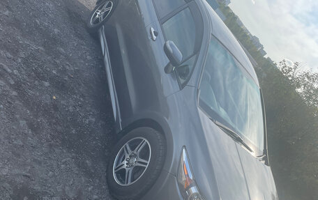 Honda Stream II, 2010 год, 900 000 рублей, 2 фотография