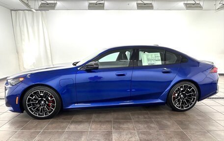 BMW M5, 2025 год, 19 864 496 рублей, 3 фотография