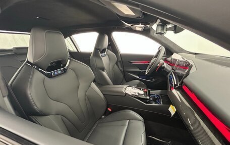 BMW M5, 2025 год, 19 864 496 рублей, 37 фотография