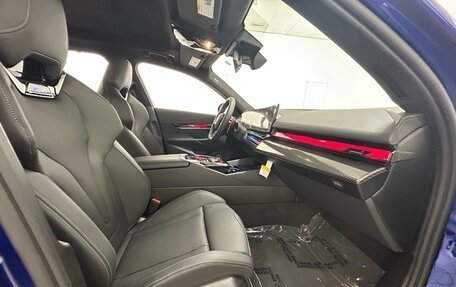 BMW M5, 2025 год, 19 864 496 рублей, 36 фотография