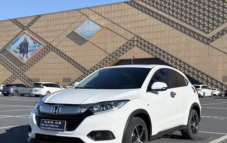 Honda Vezel, 2021 год, 2 118 000 рублей, 1 фотография