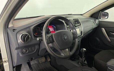 Renault Sandero II рестайлинг, 2017 год, 1 040 000 рублей, 10 фотография