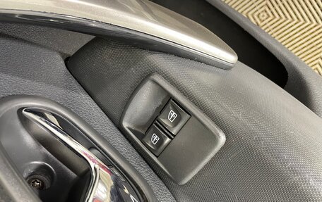 Renault Sandero II рестайлинг, 2017 год, 1 040 000 рублей, 20 фотография