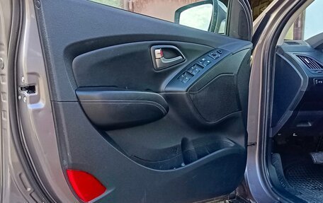 Hyundai ix35 I рестайлинг, 2014 год, 1 290 000 рублей, 13 фотография