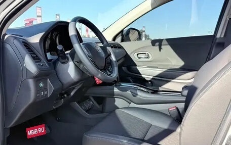 Honda Vezel, 2021 год, 2 118 000 рублей, 11 фотография