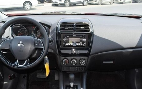 Mitsubishi ASX I рестайлинг, 2024 год, 3 990 000 рублей, 13 фотография