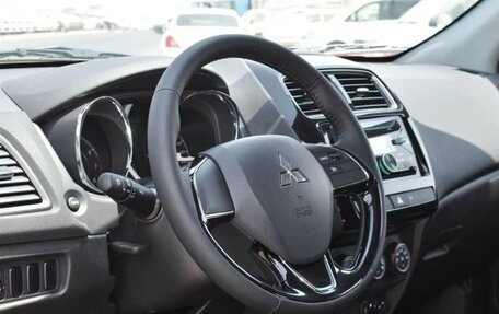 Mitsubishi ASX I рестайлинг, 2024 год, 3 990 000 рублей, 8 фотография