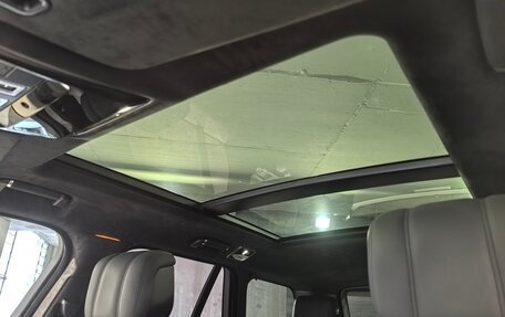 Land Rover Range Rover IV рестайлинг, 2021 год, 9 250 000 рублей, 33 фотография