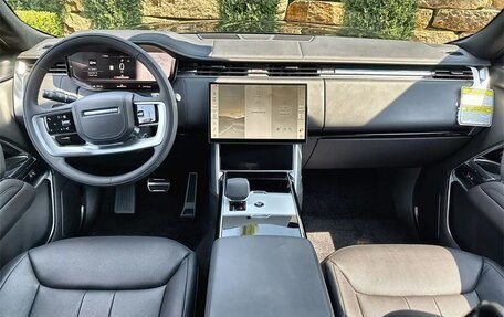 Land Rover Range Rover IV рестайлинг, 2025 год, 21 183 160 рублей, 12 фотография