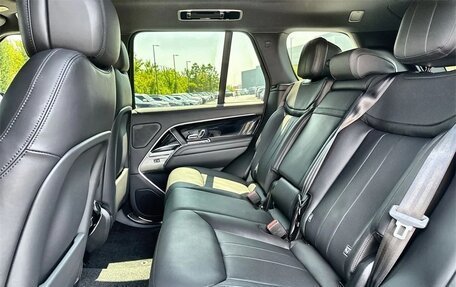 Land Rover Range Rover IV рестайлинг, 2025 год, 21 183 160 рублей, 15 фотография