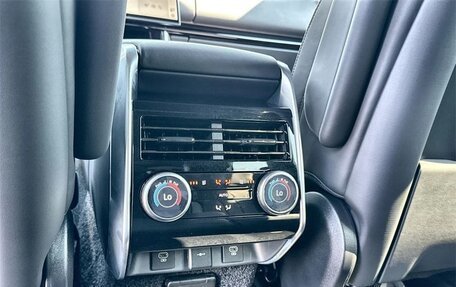 Land Rover Range Rover IV рестайлинг, 2025 год, 21 183 160 рублей, 16 фотография