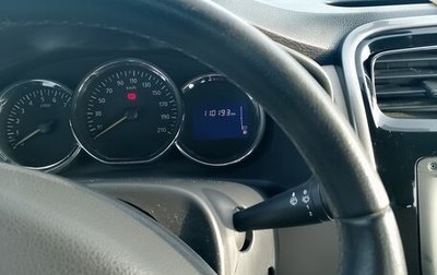 Renault Logan II, 2014 год, 660 000 рублей, 1 фотография