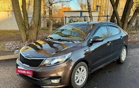 KIA Rio III рестайлинг, 2016 год, 870 000 рублей, 3 фотография