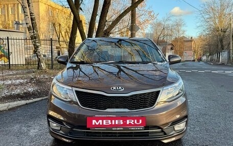 KIA Rio III рестайлинг, 2016 год, 870 000 рублей, 2 фотография