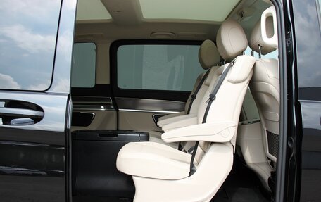 Mercedes-Benz V-Класс, 2021 год, 12 590 000 рублей, 16 фотография