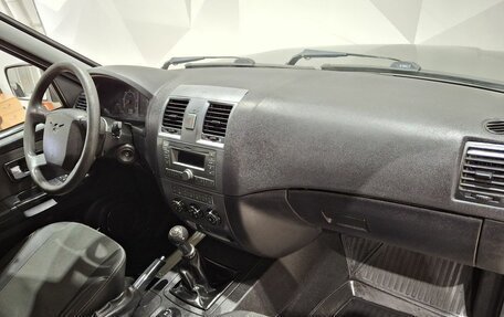 ЛуАЗ Patriot, 2014 год, 550 000 рублей, 12 фотография