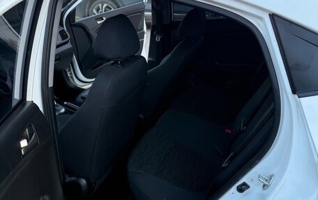 Hyundai Solaris II рестайлинг, 2015 год, 930 000 рублей, 10 фотография