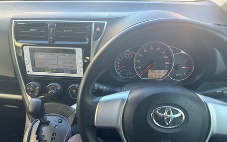 Toyota Ractis II, 2014 год, 920 000 рублей, 3 фотография