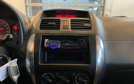 Suzuki SX4 II рестайлинг, 2008 год, 384 000 рублей, 13 фотография