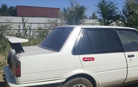 Toyota Corolla, 1985 год, 350 000 рублей, 8 фотография