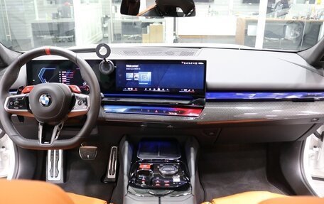 BMW M5, 2025 год, 21 660 086 рублей, 20 фотография