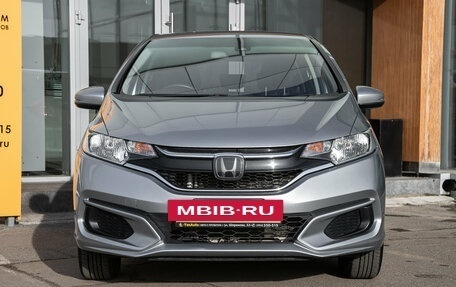 Honda Fit III, 2019 год, 1 075 000 рублей, 4 фотография
