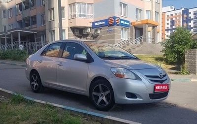 Toyota Yaris III рестайлинг, 2007 год, 670 000 рублей, 1 фотография