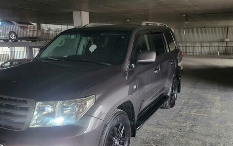 Toyota Land Cruiser 200, 2011 год, 4 000 000 рублей, 2 фотография