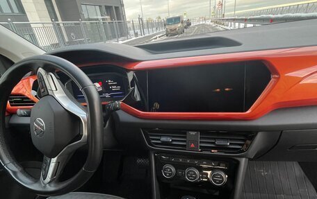 Volkswagen Taos, 2021 год, 2 685 000 рублей, 8 фотография