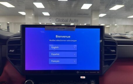 Toyota Tundra, 2024 год, 10 500 000 рублей, 11 фотография