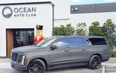 Cadillac Escalade V, 2025 год, 21 534 612 рублей, 2 фотография