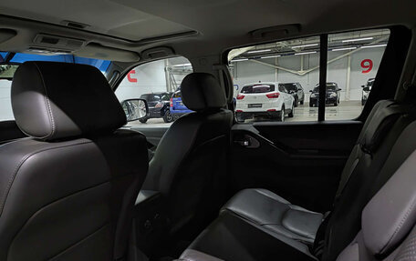 Nissan Pathfinder, 2011 год, 1 169 000 рублей, 15 фотография