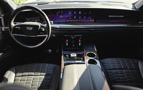 Cadillac Escalade V, 2025 год, 21 534 612 рублей, 17 фотография